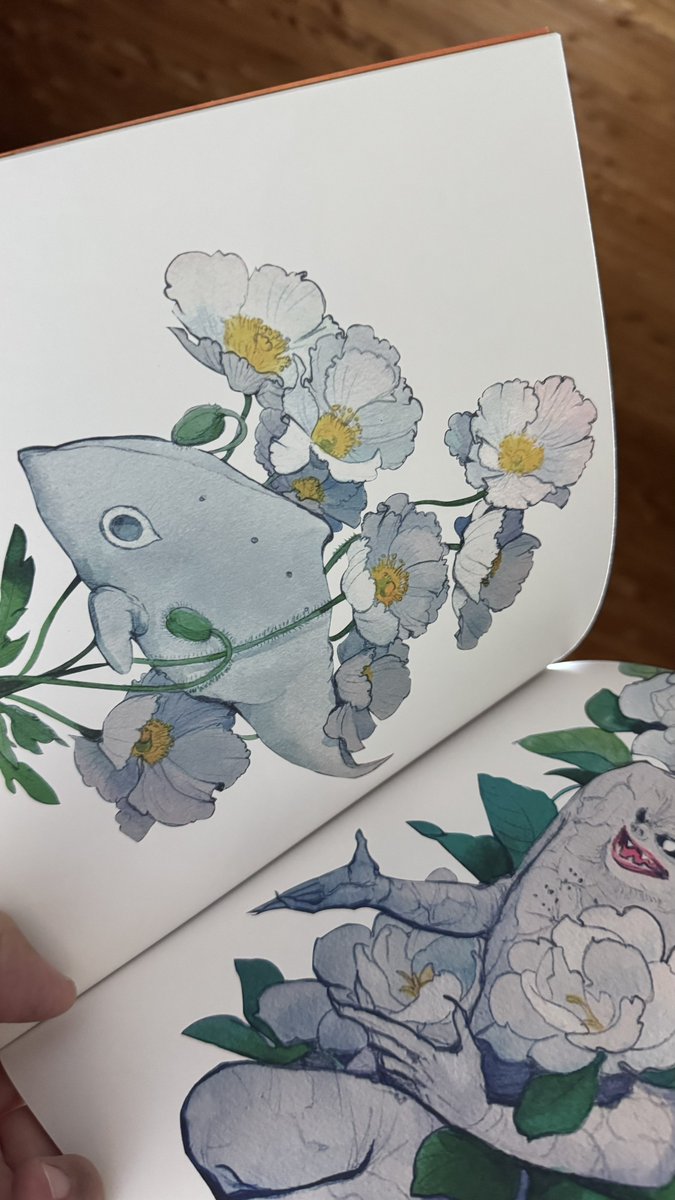 nest_graphics's tweet photo. 『怪獣百花作品集』には、人気のガヴァドンやジャグジャグ、ゾーフィに加えてぷちもいっぱい載ってます♪ https://t.co/5al7ZzkDSN