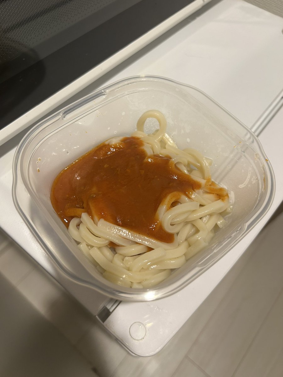 Brunel77's tweet photo. うどんってなんでも合うわけじゃなかったんだ...ミートソースうどん
#みきちの自炊日記 https://t.co/S4mcu8OaP5