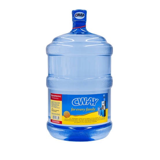 kunle_pata's tweet photo. People can be really inconsiderate in the workplace. At my former office, management once stopped supplying water for an entire week, which I found quite troubling at the time.

It later turned out that some staff who sleep overnight because of the distance were actually bathing with this because it was in excess.