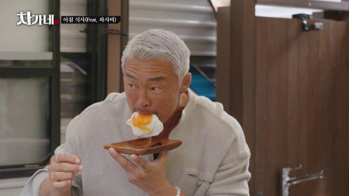 MnetJP_Ch tweet picture