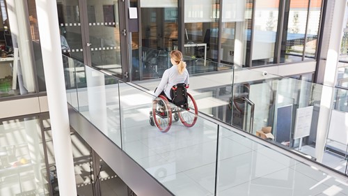 VGAdvies's tweet photo. Compensatieregelingen transitievergoeding stoppen
Vanaf 2027 stoppen de compensatieregelingen voor transitievergoeding bij ontslag door arbeidsongeschiktheid en bij pensionering of overlijden van de we... #arbeidsrecht #transitievergoeding #werkgevers https://t.co/1Pxs5q8Ocr https://t.co/G2Hd9BJkPE
