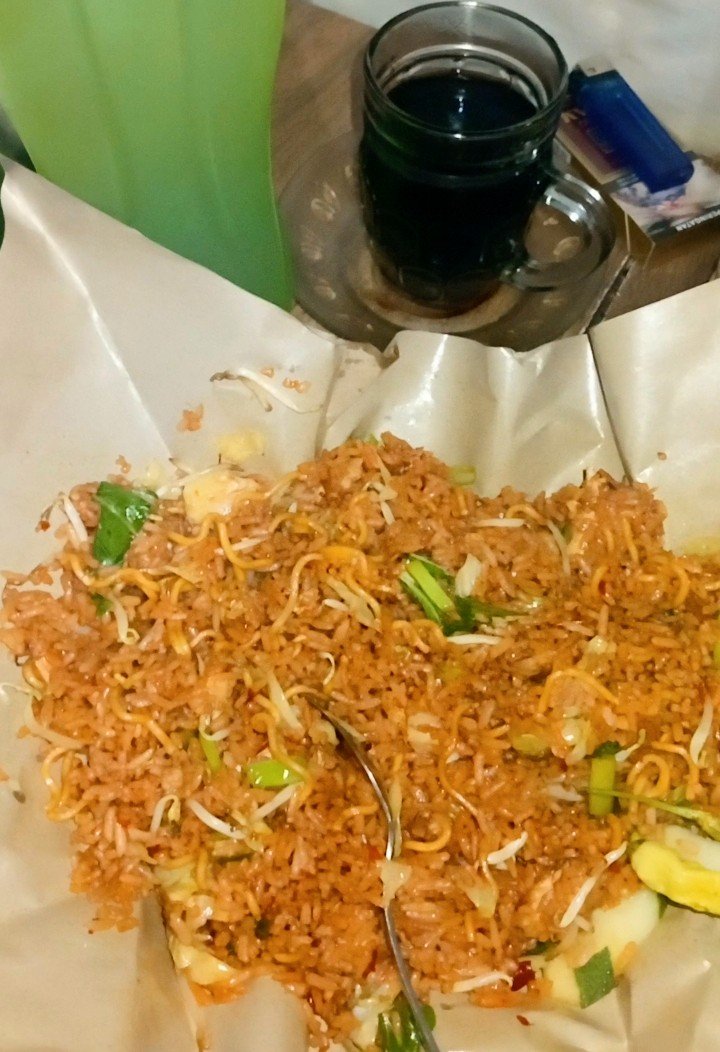 must_tons's tweet photo. ngemil malam, auto lebih bergairah jika ada pedas"nya π₯
#menudinner
#malamselasa https://t.co/JtA9IWag9y