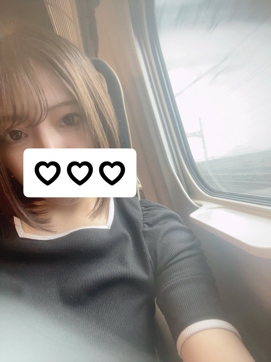 miru_killer's tweet photo. 今日の日記の通り、16日から出勤再開します✌🏻
16日は15:〜20:
とりあえず今は16日〜19日まで出ようと思っています

17日以降は10時〜口開け予定かなあと...終わりは20時くらいかなあと
dmはみるのアカウントから
mailはmiru36k@gmail.comからお待ちしてますね💓

お兄様に会えるの楽しみにしてますね♪ https://t.co/qnvF2twQXe