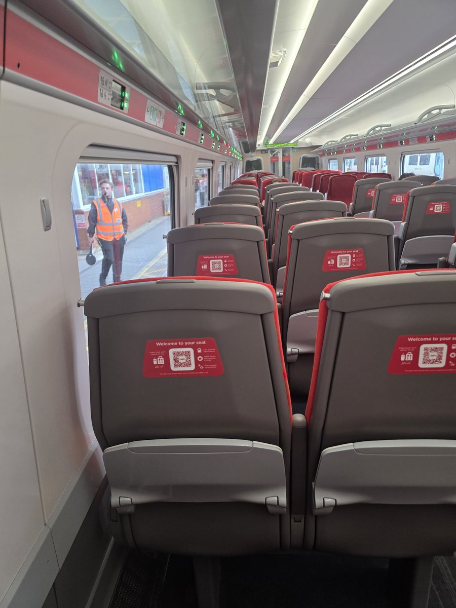 Bantamchris1's tweet photo. Hi @LNER someone just asked me to move because I'm sat in there seat?  I think were the only two people in the carriage https://t.co/Cr5FFHEVX7