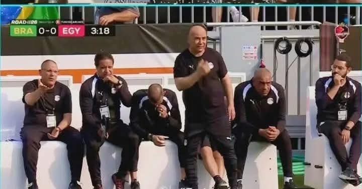 LEGRANDMAROC's tweet photo. قلنا لكم المنافقين اشد كفرا من الكافرين 
رغم الدكة في الشمس 
لم نرى لا مدرب ولا مسؤول واحد مصري يحتج ... https://t.co/7hsSdm0eUm