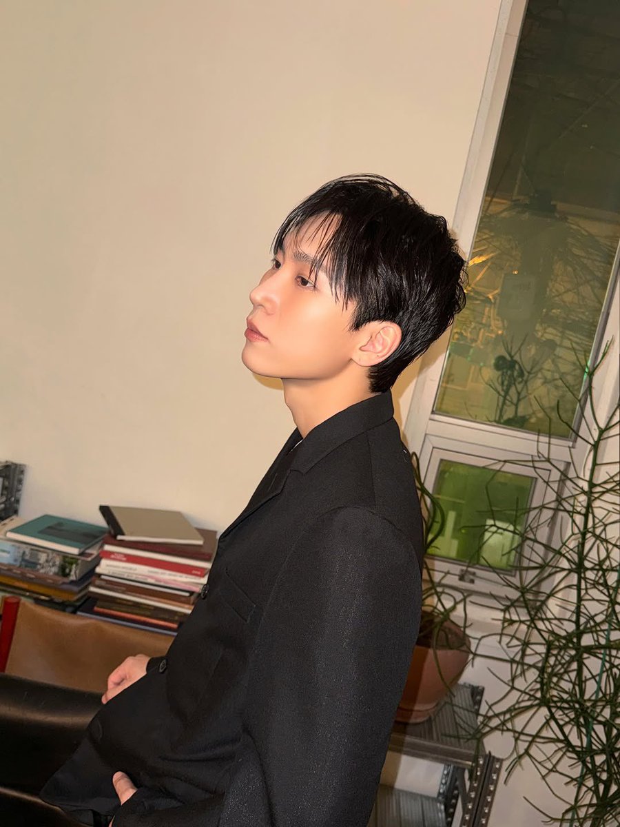 chessitty_'s tweet photo. 260608 #서은광 인스타 

월요일 이겨내느라 고생했어요 모두 🔥👏😸 https://t.co/QpwuTdoiRH