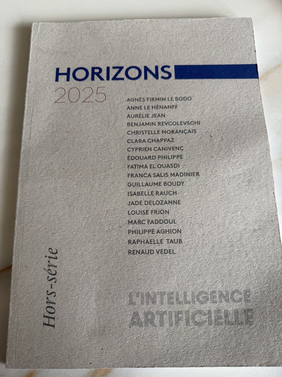 fatima_elouasdi's tweet photo. Édouard Philippe et son parti @HorizonsLeParti ont consacré toute une revue sur l’intelligence artificielle en 2025. Je peux vous l’envoyer si vous voulez 😉. Je ne connais pas beaucoup de partis qui en ont fait autant. 
Vous pourrez y lire un entretien riche entre EP et @Aurelie_JEAN sur l’IA.