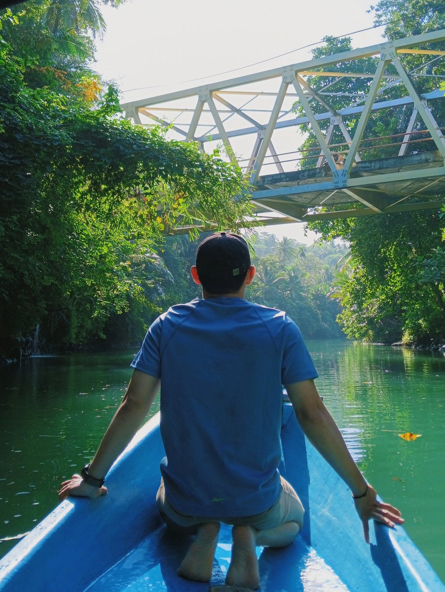 ibracorpius's tweet photo. 2 manusia jawa, explore tanah sunda
hatur nuhun bos dah ngajakin main,
jangan lupa "cai haneut"🤣🤟🏻 https://t.co/BEA8PNHCgl