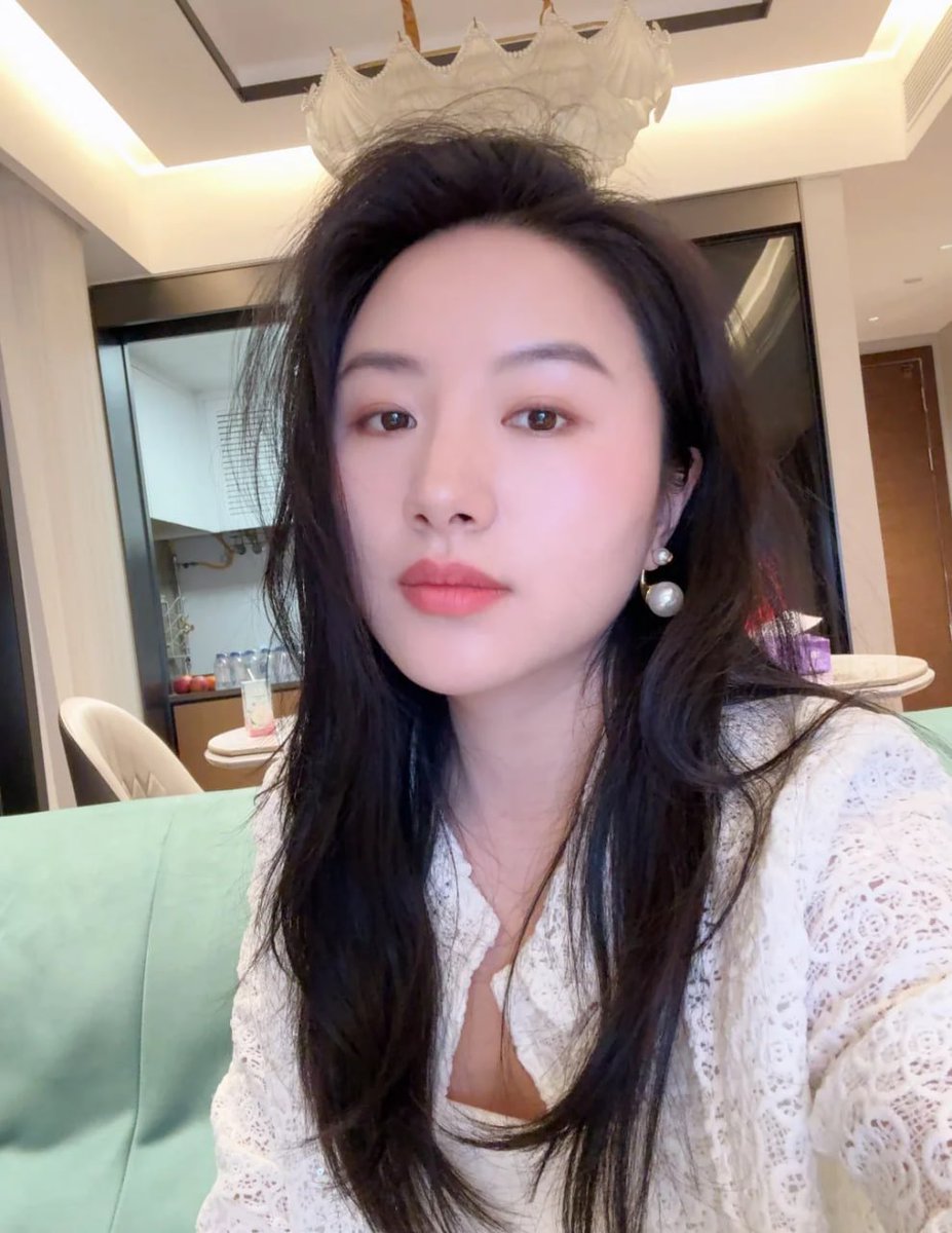 上海美女在线 tweet media