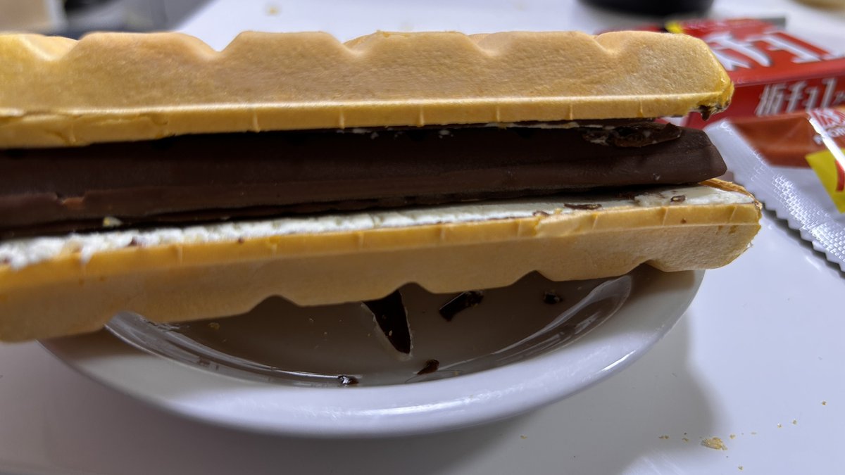 Hockintosh's tweet photo. インターネットで見たやつ食べる https://t.co/VYKL2ZUDyY