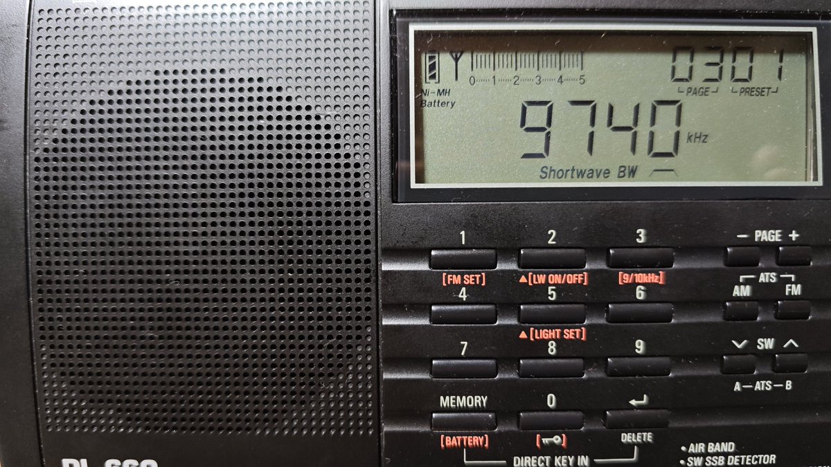 BrocksMaNeu's tweet photo. #台湾国際放送 9740khz
ほぼオール5です。 https://t.co/IxSPyTLfj5