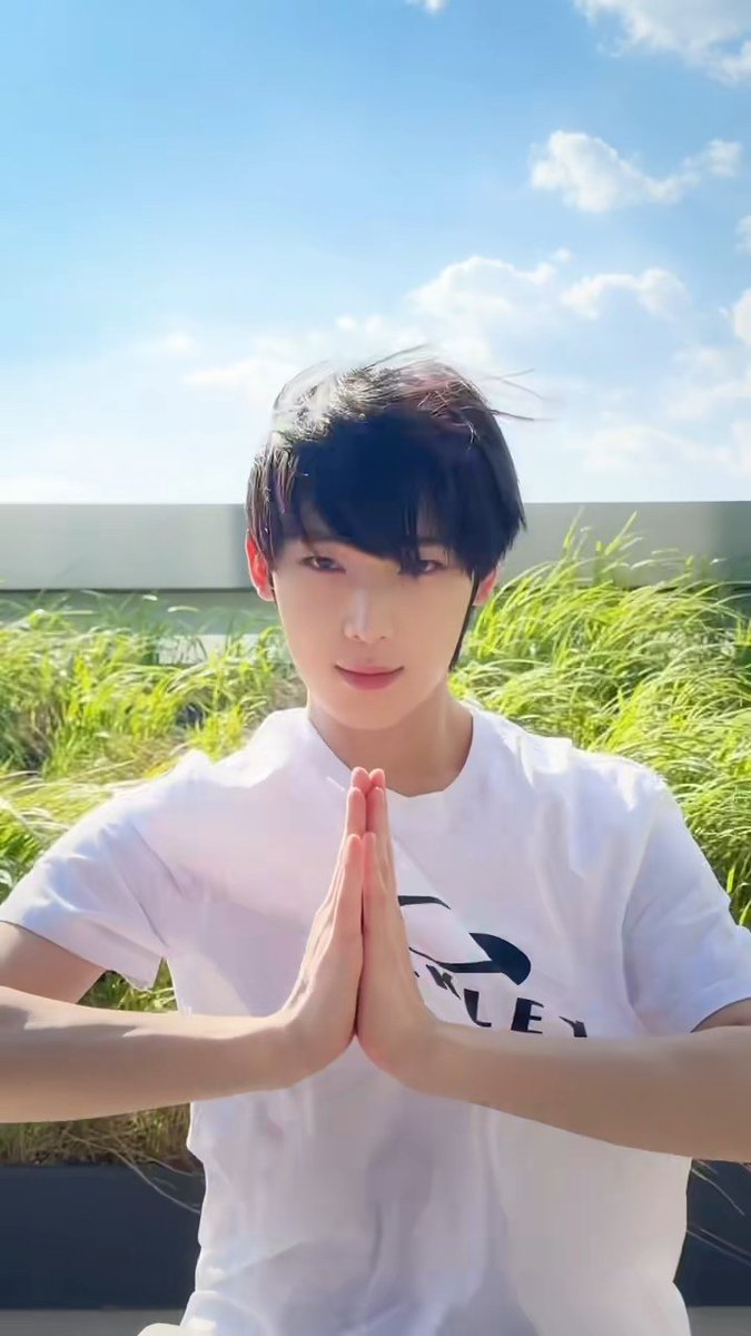 milksunoo0624's tweet photo. .⠀∧＿∧        🌱 #SUNOO 
（𓂂︲⩊︲𓂂)つ━♡・*♡ #선우 
⊂　　 　ノ 　　・゜+.
　しーＪ　　🌱°。+ *´¨)☘️
　　　🍃　　　　　.· ´¸.·*´¨) ¸.·*¨)
　　　　　　　　　　(¸.·´ (¸.·’* ♡ https://t.co/hA5ftpLlqE