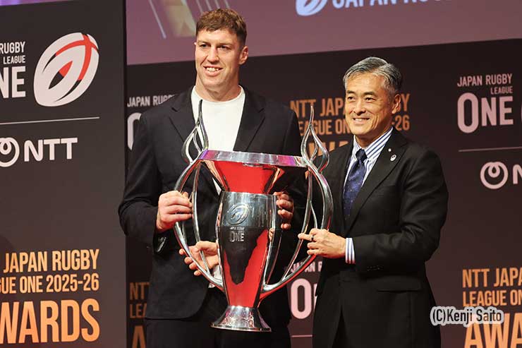rugjpn365's tweet photo. リーグワンアワード2025-26にて、コベルコ神戸スティーラーズのLOブロディ・レタリックがMVPに選出！

トライ王、ベスト15、プレーヤー・オブ・ザ・シーズンを含む個人4冠の快挙。

記事はこちら： https://t.co/wtywWqugcK

#リーグワン #コベルコ神戸スティーラーズ #ブロディレタリック #ラグビー https://t.co/sZSOkHvHy0