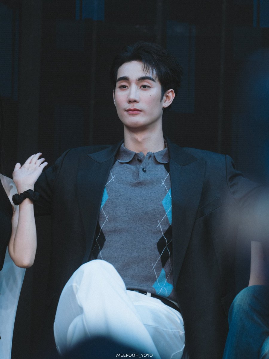BrIgHtWiNFoReV6's tweet photo. แค่วางรูปคู่กัน ได้พล็อตฟิคล้านเรื่อง
.
.
.
.
.

     เป็นคนขอแต่งเอง     เป็นคนฟ้องหย่าเองแท้ๆ
       ทำไมถึงมีคนอื่น             ทำไมถึงมาสาย https://t.co/ORkzhIW0wf