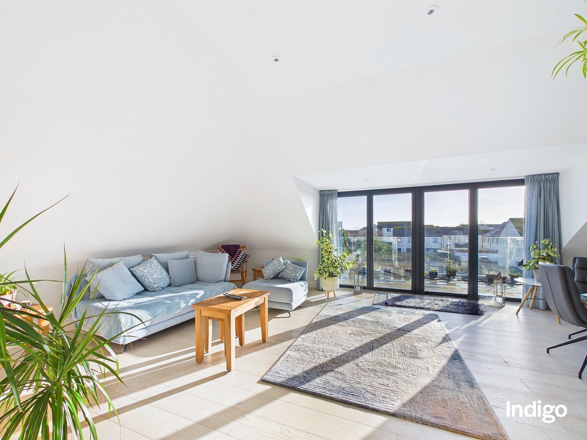 indigoestates's tweet photo. FOR SALE | ST CLEMENT

Asking £559,000

https://t.co/ALLXrYr8eE 

Please contact sales@indigo.je 
or call 01534 639955  

#indigoestates #jerseyci #forsaleinjersey #channelislands https://t.co/S79Rgr7efz