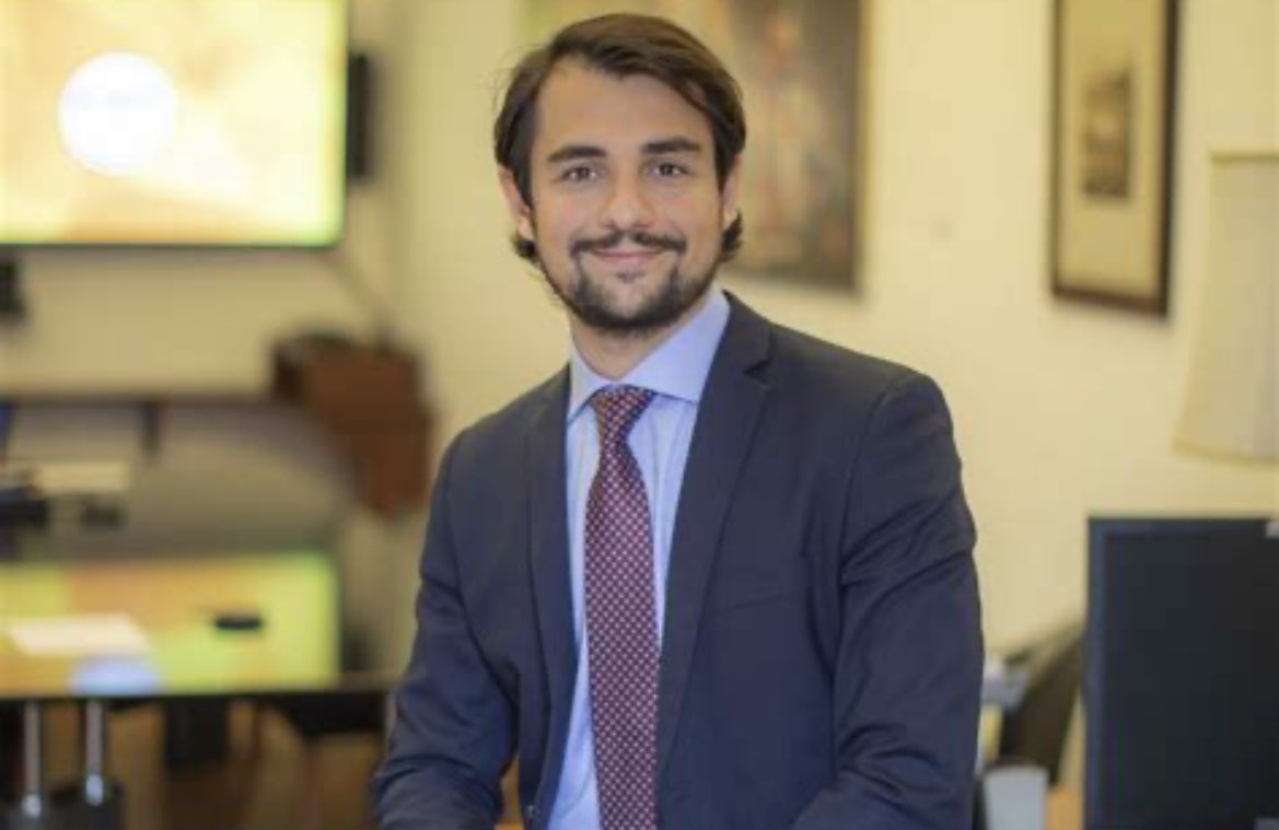 BimbePeppe's tweet photo. Ad Agrigento da sempre governa democrazia cristiana, destra e centro destra.

Da domani Agrigento avrà un sindaco di centrosinistra.

Le persone, almeno ad Agrigento, dopo il disastro della Capitale della Cultura, hanno deciso di dire basta.

Michele Sodano stravince con 70% https://t.co/XHOFalFTci