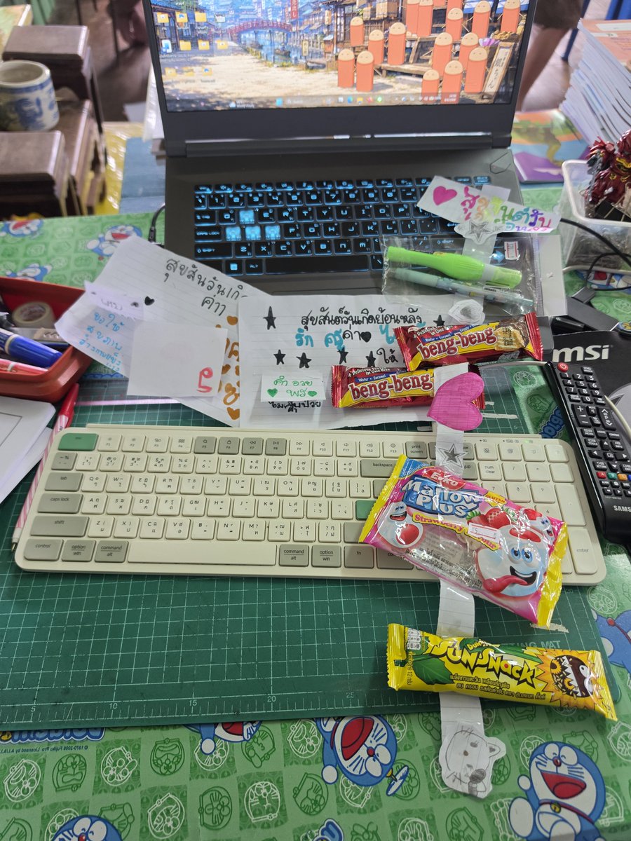Meowingwish's tweet photo. ขอบคุณครับเด็กๆ https://t.co/EHSlZiSz3D