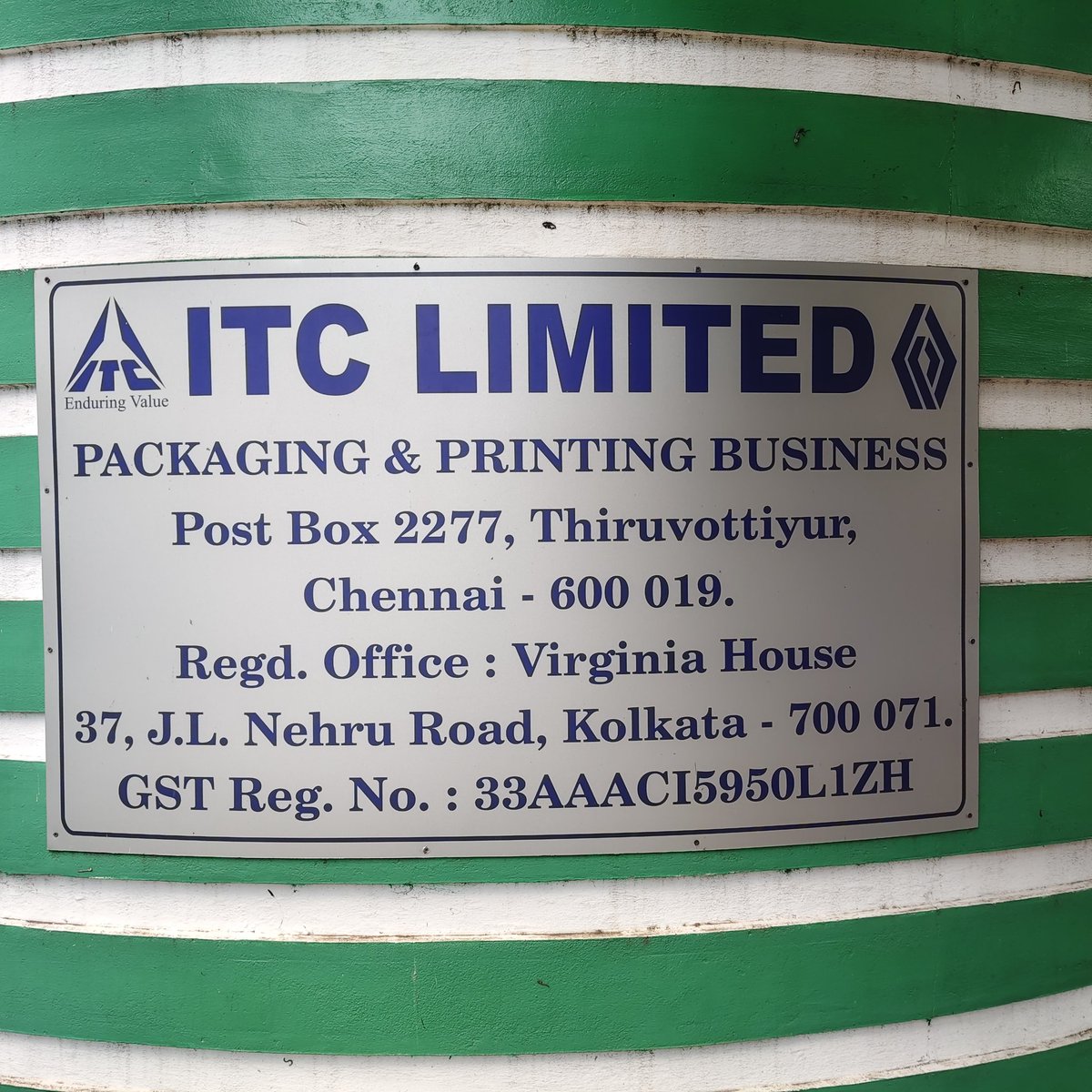 ShockingStocks's tweet photo. @chennaicorp Toxic fumes emitted daily from ITC packaging industry near wimco depot metro spoiling kids health, repeated abortions, lung irritation, blood cancer and neuro problems..
It's toluene and benzene dye fumes.. https://t.co/ERAsnVfzbK