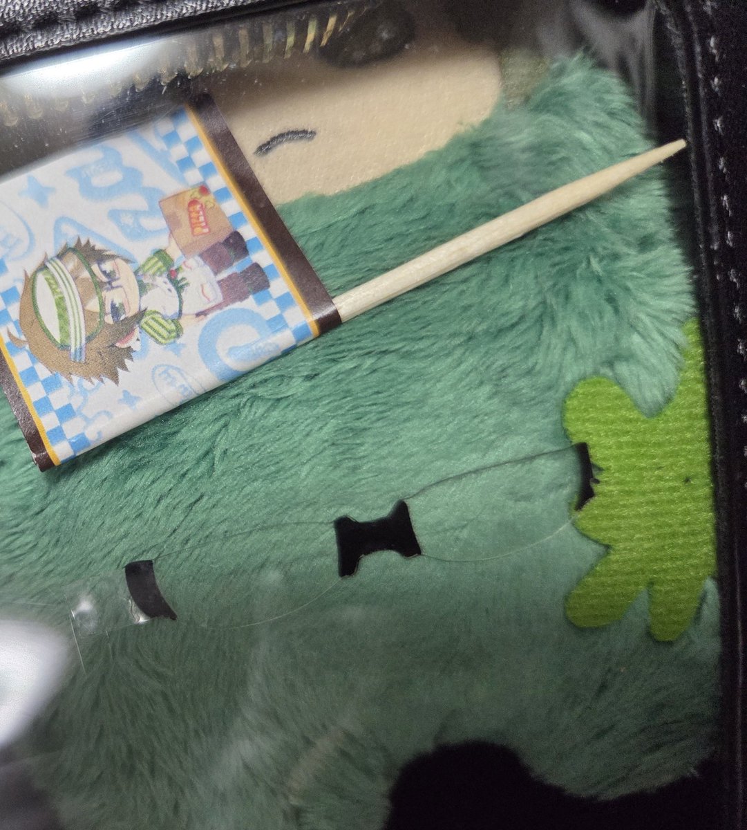 kino__kinok's tweet photo. ショルダーに二階堂のぬい入れてる人注意かも😭😭😭
メガネくっついて取れた😭😭😭😭😭😭
結構しっかりくっついててなんで😭😭😭😭😭😭 https://t.co/Ct3AIGqw0q