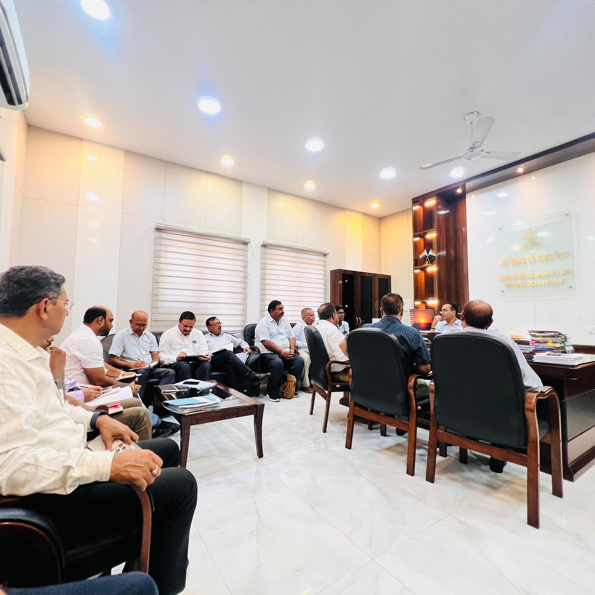 PMRCLofficial's tweet photo. 🚇 Patna Metro Progress Under Close Review...
 Clear directions, stronger momentum, and a shared vision for Patna Metro...

To ensure the timely completion of Patna Metro, a detailed review meeting was chaired by Shri Sandeep Kumar R. Pudakalkatti, IAS ( Secretary, UDHD-cum-MD, PMRCL). 
Senior officials from PMRCL, DMRC, and concerned agencies participated in the review. Construction progress across various project corridors was assessed, and all critical bottlenecks were discussed in detail. Clear directions were issued to accelerate pending works, strengthen coordination, and ensure adherence to project timelines.
With continuous monitoring and collaborative efforts, Patna Metro is steadily moving towards transforming urban mobility in the city. @udhd 
#PatnaMetro #PMRCL #MetroProgress #InfrastructureDevelopment #UrbanMobility #BuildingPatna #TransformingPatna