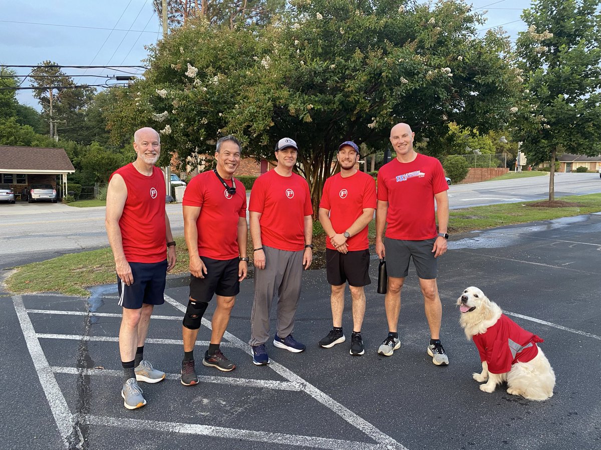 Gamecock_Matt97's tweet photo. The #F3MidlandsTour started off the week with a bang over at @F3TheRock. 😅
Smokefest of a workout and quality #2ndF afterwards with some #ParkingLotCoffeeteria.
Aye! https://t.co/HHwMV6koUY