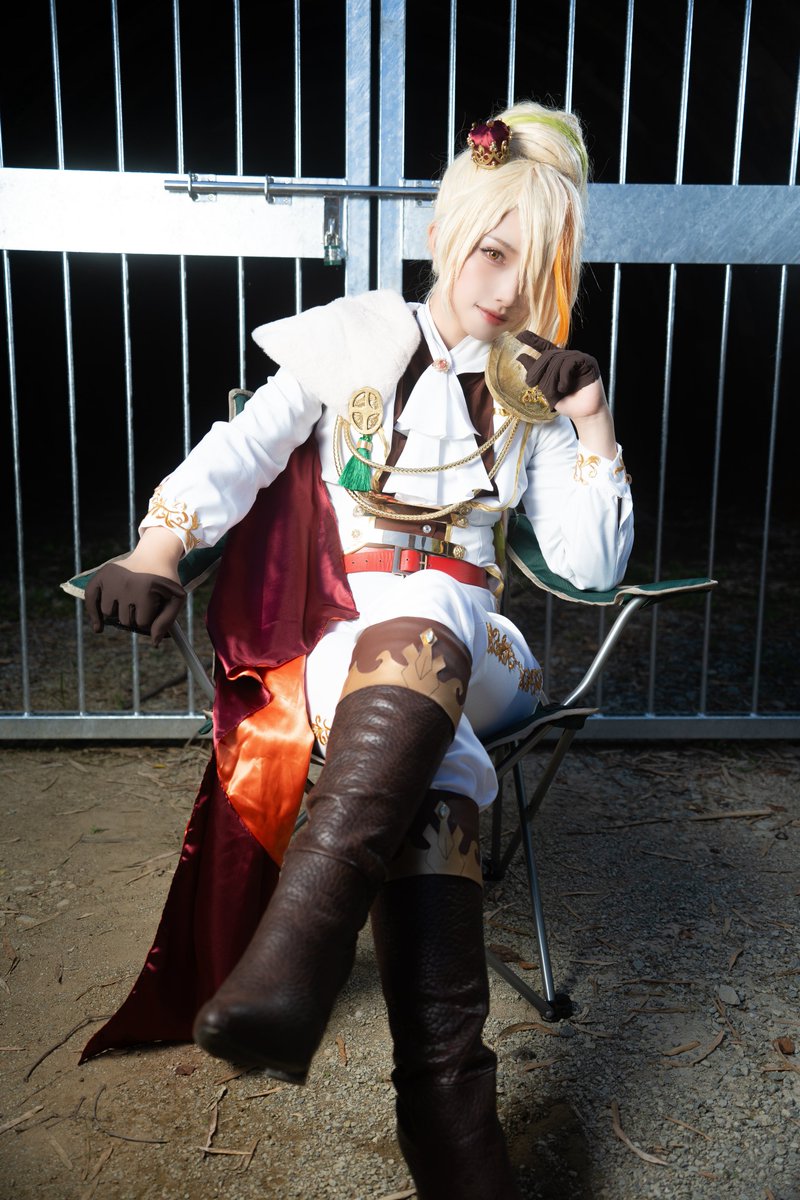 yumecosplaying's tweet photo. cosplay
ゾンビランドサガ/二階堂サキ

　　　　　　◤       4：皇帝
　　　　　　　-THE EMPEROR- ◢

📸@youichi846_cam 
#大町コスプレEXPO
#ゾンサガコスプレ部 https://t.co/ruZXg2ptke