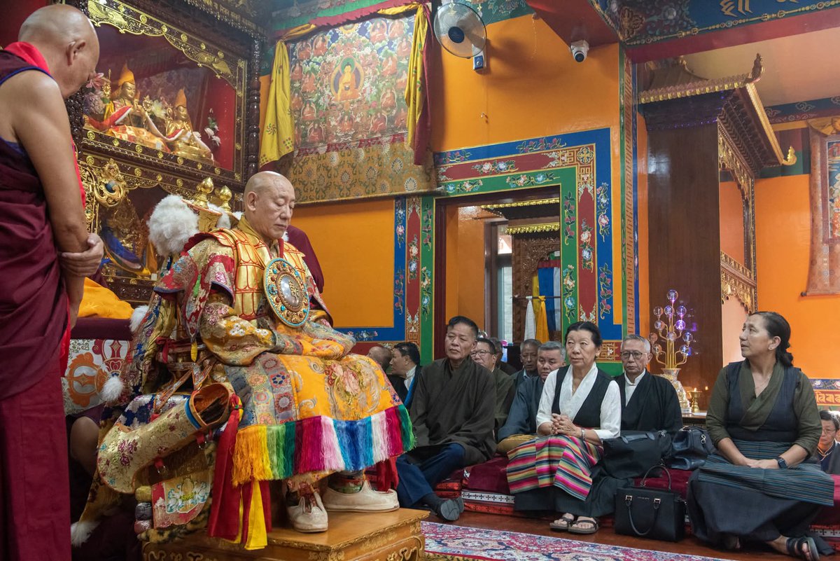 MoonVegaSun's tweet photo. "When an oracle goes on giving bad advice, they make short work of the mouthpiece. He is relieved of his office. This always seemed to me illogical. Did the god speak through the medium or did he not?" ~ Heinreich Harrer, Seven Years in Tibet.
#DalaiLama
#Confess
#Regret
#Tibet https://t.co/MXbIbhH0hi