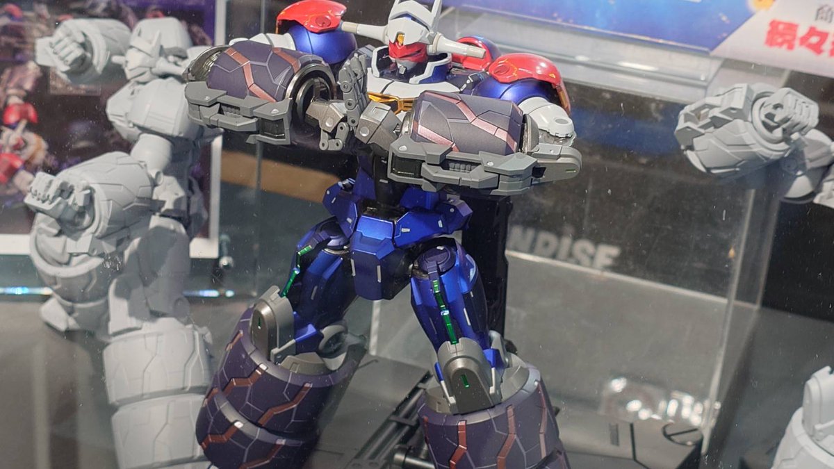 Dendoh_Official's tweet photo. 【AMAKUNI機神 焔 #GEAR戦士電童　彩色見本展示中！】

サンライズワールドTOKYOでは、好評予約受付中の「AMAKUNI機神 焔 GEAR戦士電童」の彩色見本を展示！

▼HJオンラインショップにて予約受付中！
https://t.co/WE2v7kAze3

▼店舗情報はこちら
https://t.co/7cxBsj198B

#電童25th https://t.co/Ixuq7I4AND
