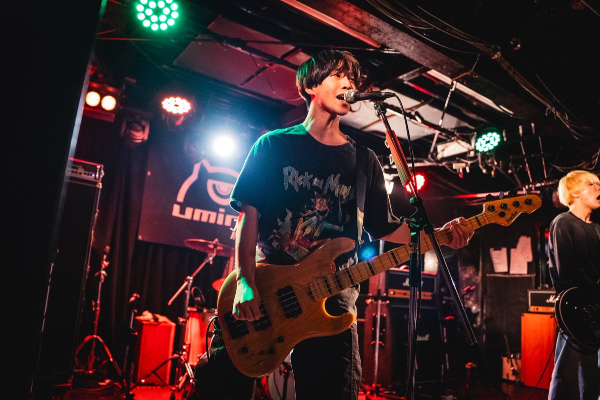 NOROSHIOFFICIAL's tweet photo. 【📷LIVE photo📷】

6月6日（土） @柏DOMe

ありがとうございました！

1.Dreamer
2.Wake Up
3.always
4.Tears
5.SUCH
6.CHANGE
7.shooting star

photo by @yu_ta88cam

#インディーズバンド #メロコア  #邦ロック好きと繋がりたい https://t.co/EPchLS7jlc