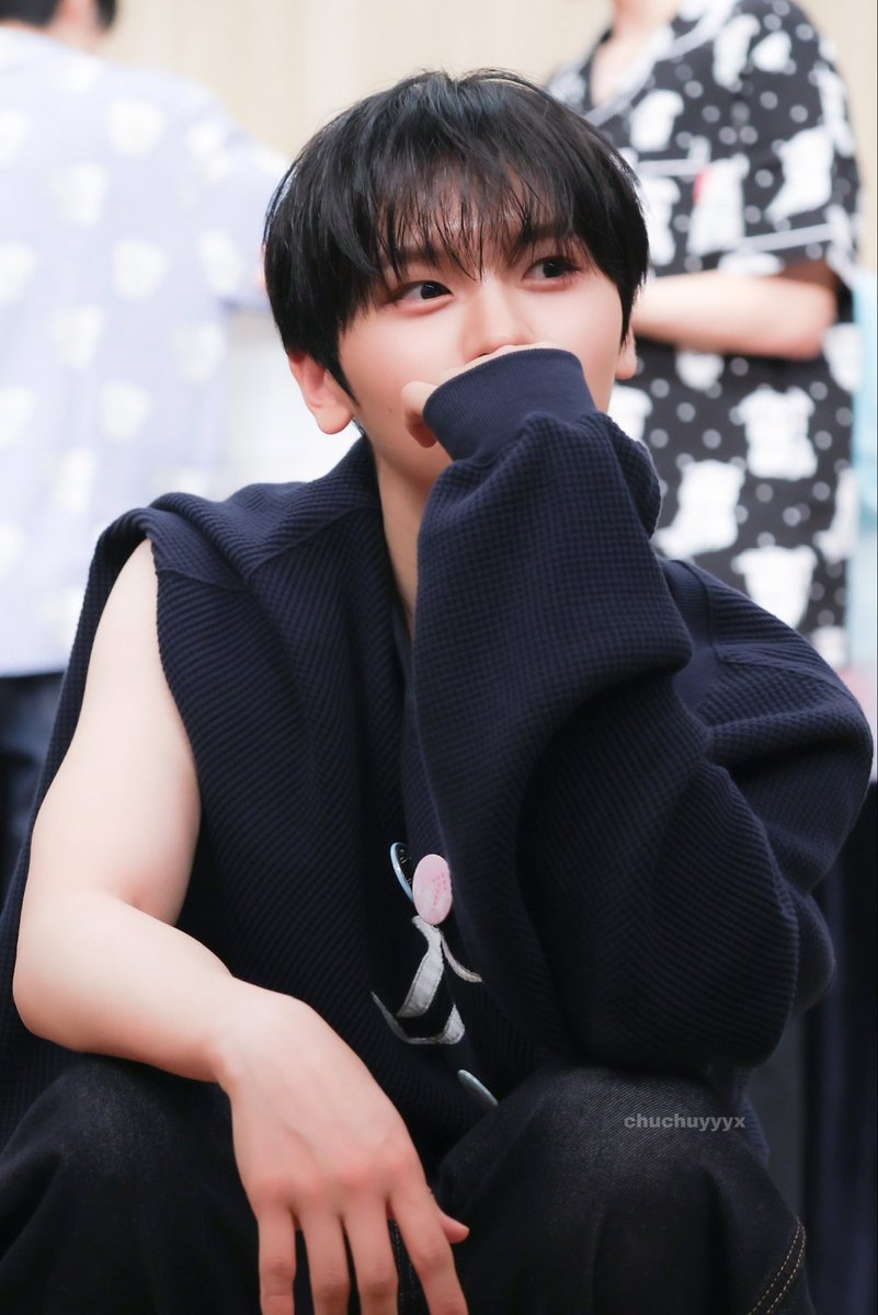 chuchuyyyx's tweet photo. 260606 위드뮤

#추유찬 #아이딧 #CHUYOOCHAN #IDID https://t.co/nGaydfTM4T