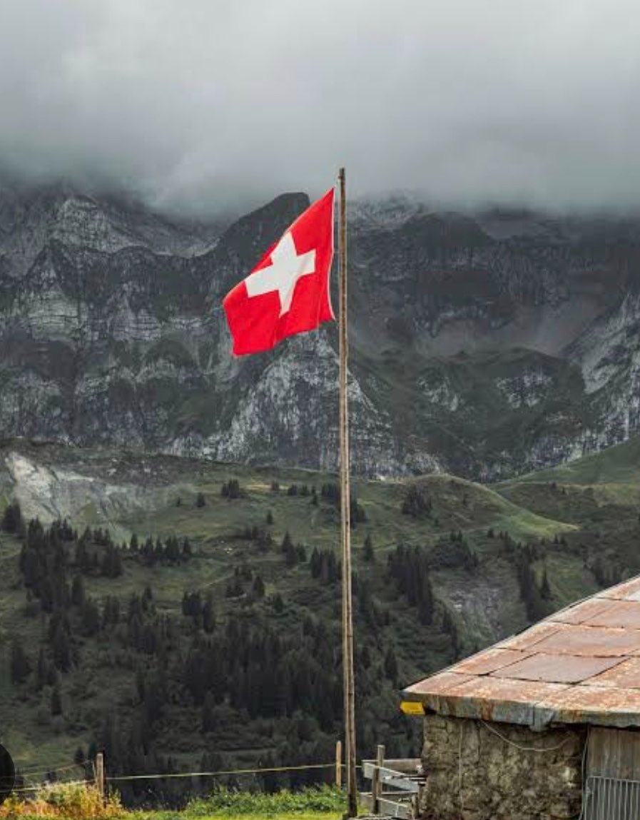 earthcurated's tweet photo. Switzerland crowned the world's best country for 2026 🇨🇭✨ https://t.co/H3B9l5hCzf