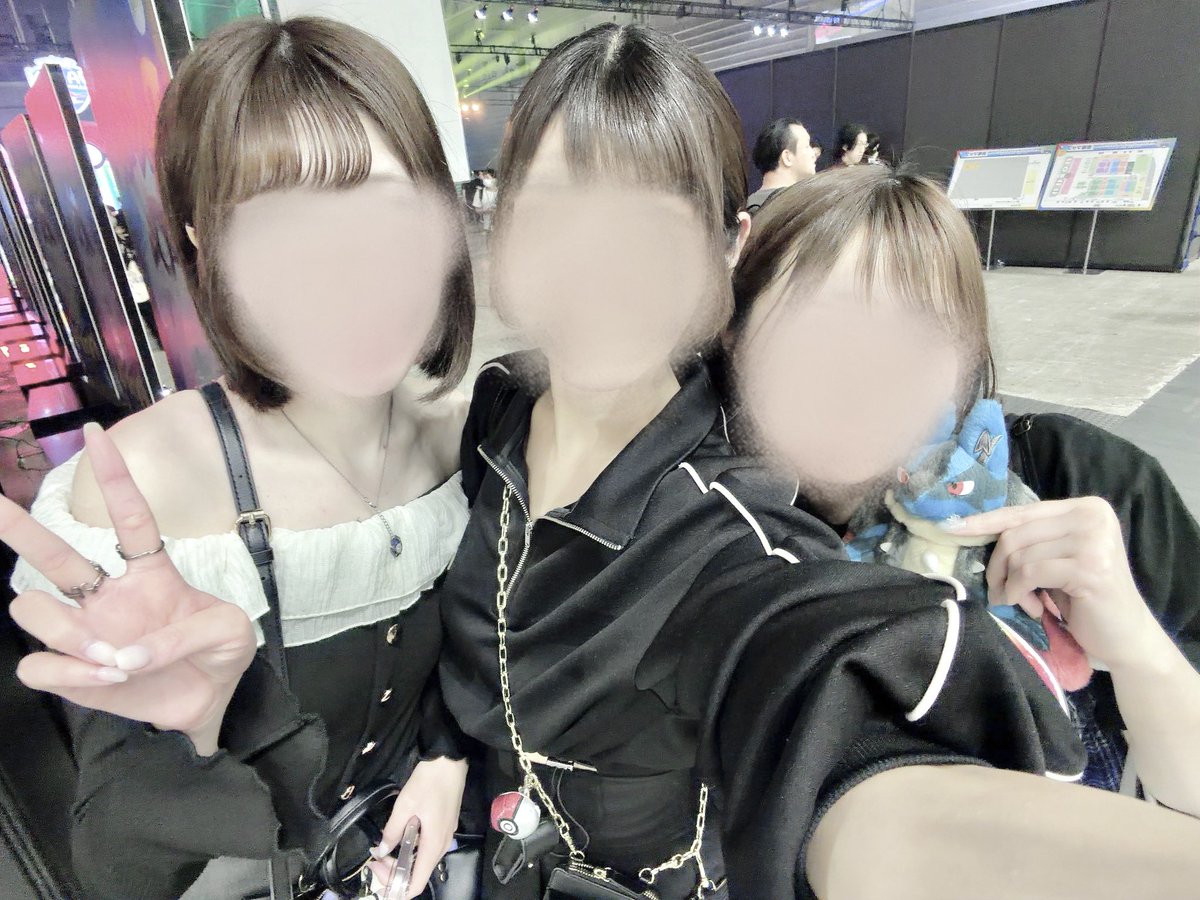 さそわれまち tweet media