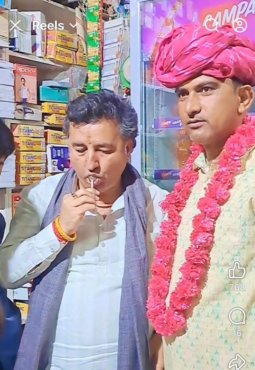 Barmer_92's tweet photo. फलोदी भाजपा विधायक पब्बाराम बिश्नोई के पीए को करोड़ों की रिश्वतखोरी में MLA आवास से दबोचा,

, विधायक साहब का मोबाईल स्वीच ऑफ ।।

डबल इंजन सरकार ।। मैं नहीं खाऊंगा, तुम जमकर खाओ
मंत्री लोलीपॉप से काम चलाते हैं क्या होगा प्रदेश का ..✍️ @DrKirodilalBJP 
  @PRGBishnoii https://t.co/wJO0SZAWsN