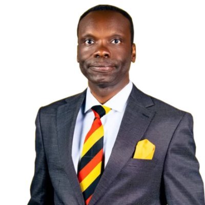 AdolfSemata's tweet photo. BREAKING: It's said only 78 approved ministers out of 83 have accessed Entebbe State House for the swearing-in ceremony.  
Four appointees holding dual citizenship — @adoniaayebare, @SMusherure, @EchoduOfficial and Prof @ReachDrMuganga, are not in attendance. The Cabinet Minister of Education, @JanetMuseveni, is also absent, having not been cross-examined by the @Parliament_Ug Appointments Committee
@pwatchug