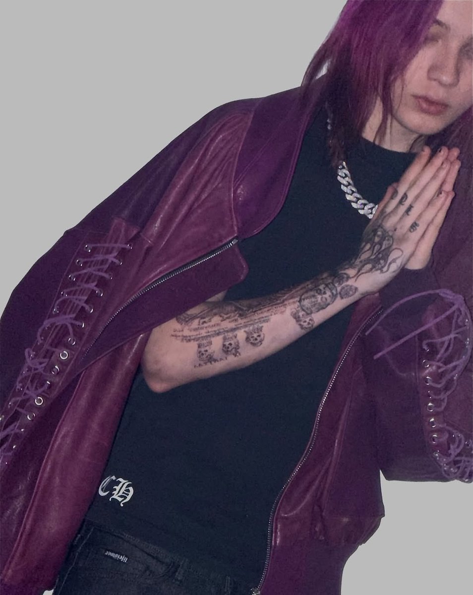itneedsomespit's tweet photo. netts new tattoo is sick wtf https://t.co/13ljXEl5c4