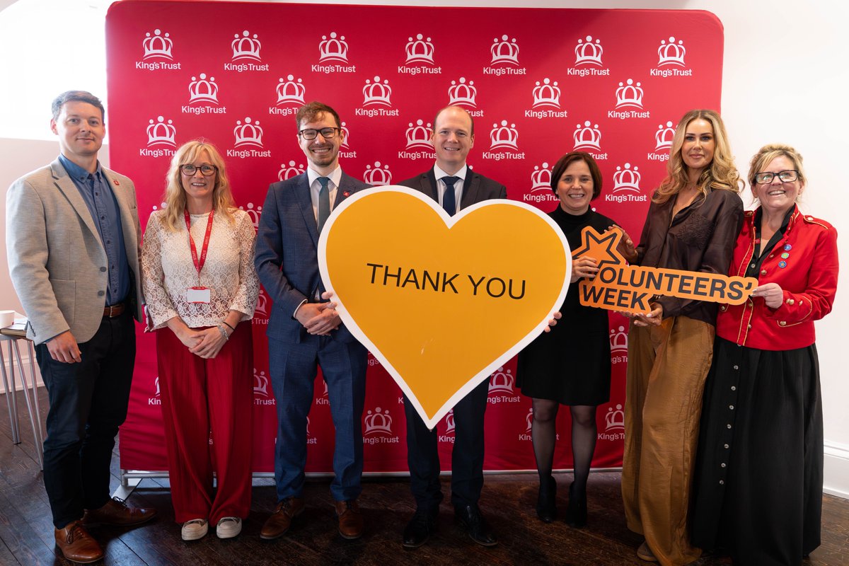 CommunitiesNI's tweet photo. Minister @GordonLyons1 attended the @KingsTrust's 50th Anniversary celebrations at @HillsCastle to mark Volunteers Week 2026.

The King’s Trust helps young people from disadvantaged communities and those facing adversity by supporting them to build the confidence and skills to live, learn and earn.

During his speech at the event, the Minister praised the work of the Trust and paid tribute to the invaluable contribution volunteers make across our communities.