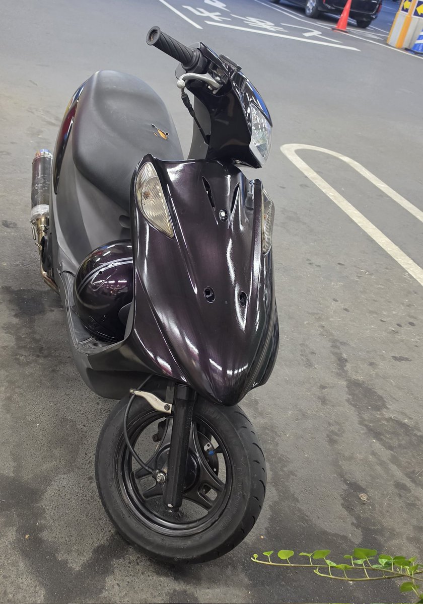 Mosquev015's tweet photo. 俺の下駄車がだんだん仕上がっていく
次はシート張り替え https://t.co/PRce9nRygl