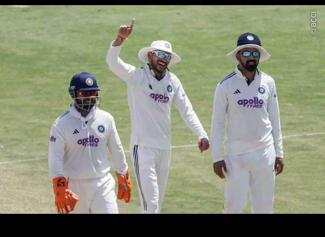 SheikhRuvi2's tweet photo. INDIA BEAT AFGHANISTAN BY AN INNINGS AND 300 RUNS.

The biggest ever innings win for India in Test cricket history #INDvsAFGTest #testcricket https://t.co/HEx8YkcjbS