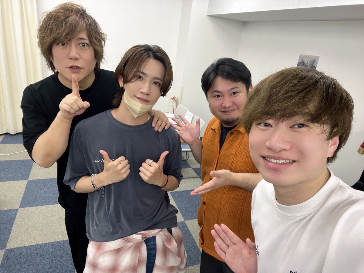 manpukupuku2's tweet photo. 10周年記念公演第二弾　

萬腹企画21杯目
❄️『封印壊除』🔥

✨本日顔合わせを行いました✨

初読み合わせから大盛り上がりの座組み一同で「ココロがまんぷく」になるステージをお届けします‼️

ご期待ください‼️

#萬腹企画
#封印壊除2026 https://t.co/rRBRXiwV8F