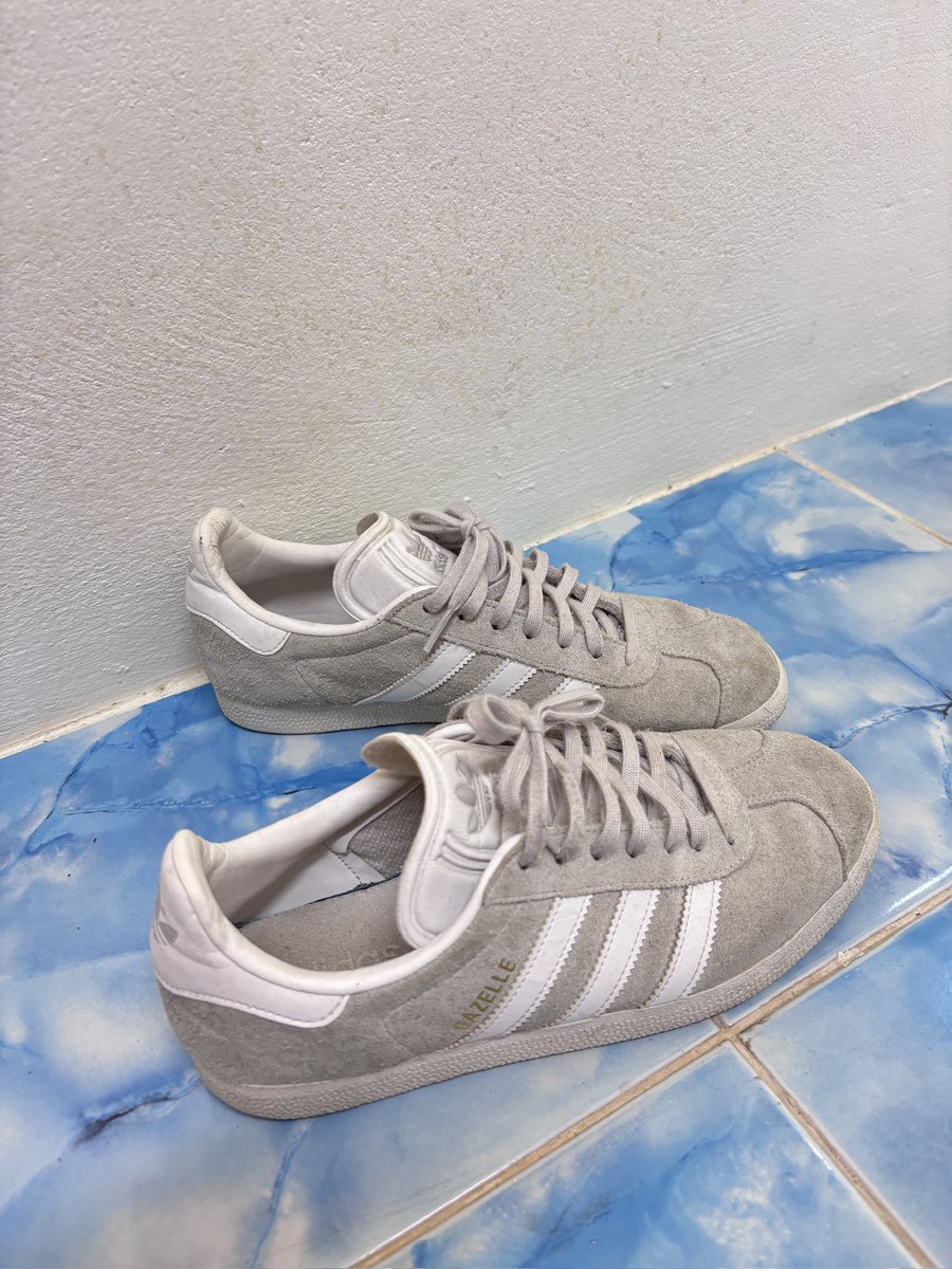 sutthired's tweet photo. Adidas Gazelle รุ่น Wonder Beige Off White 
ไซส์ 40 ยาว 25
450 รวมส่งค่าา
#รองเท้ามือสองของแท้ #รองเท้ามือสอง https://t.co/aC6saVBWrk