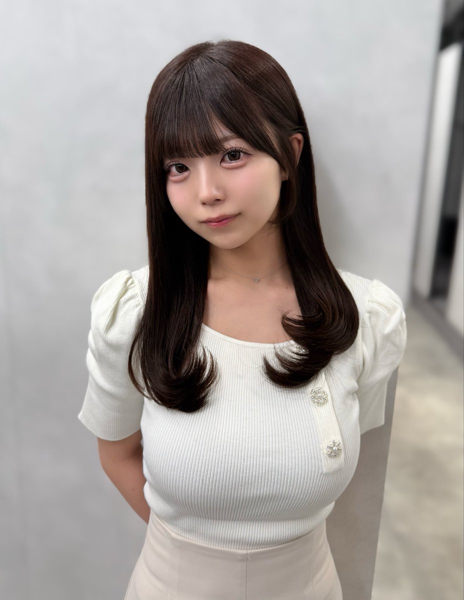 さくらもも (Toi Toi Toi)🌸🍑 6月12.13日カワラボさんと大特典会