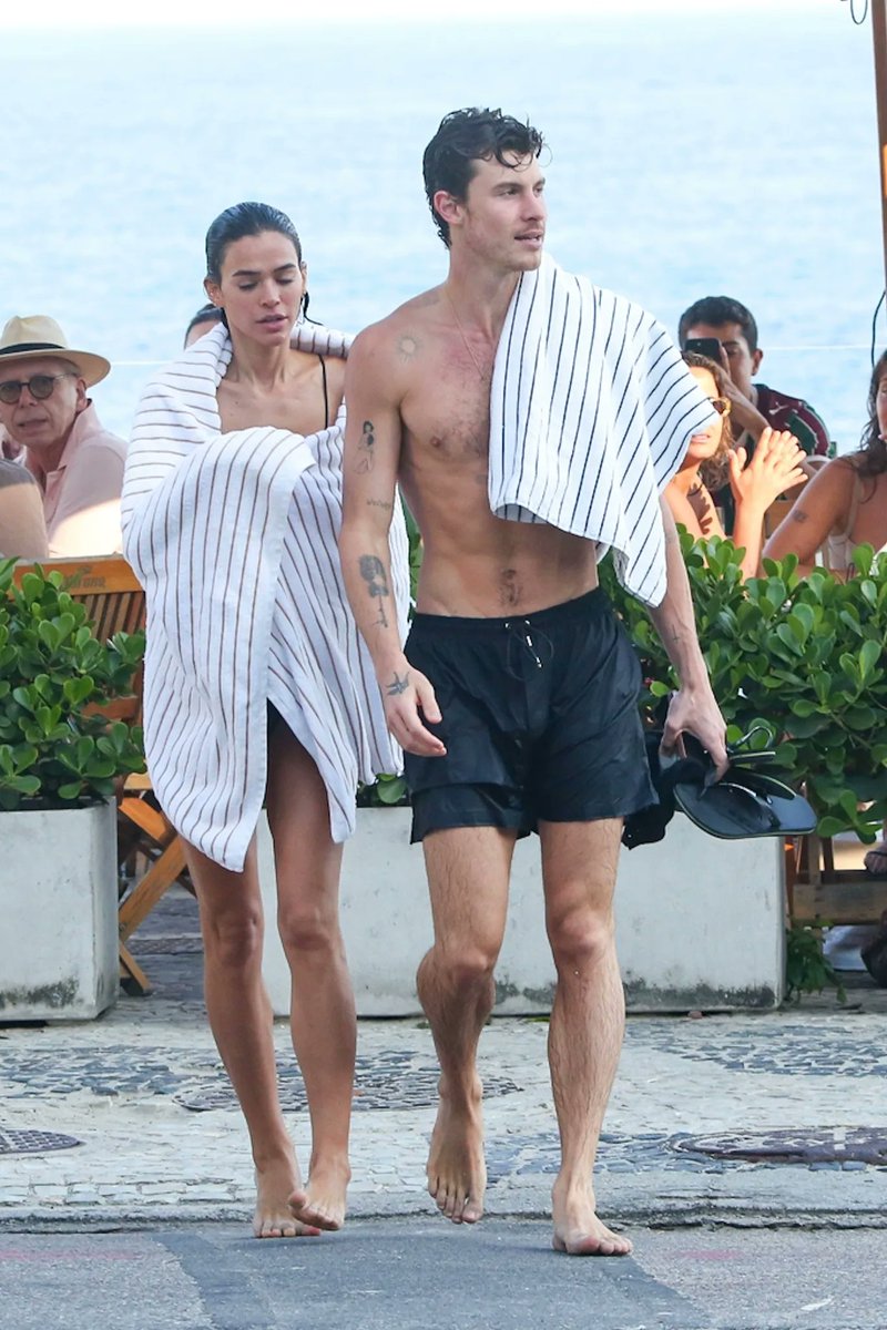 TheLOKII_'s tweet photo. Shawn Mendes and actress Bruna Marquezine in Rio de Janeiro, Brazil https://t.co/0yX2GsAnpQ