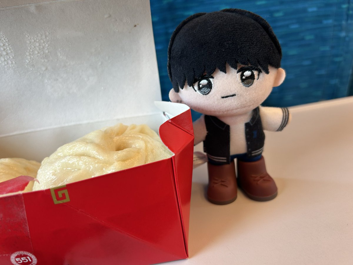 mippa_tkr's tweet photo. 今日のはるっちとの会話の中でのハイライトは「うちの威尊ぬいカメラ目線上手だから」です https://t.co/yiD6mNUnph