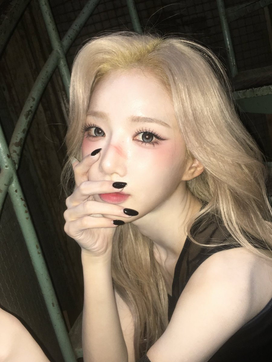 wavSSS_5's tweet photo. 260608 tripleS yooyeon fromm update

shes crazy gorgeous 💓🥲🫠🥰

#tripleS #yooyeon #kimyooyeon #유연 https://t.co/6rxTIV5YGj