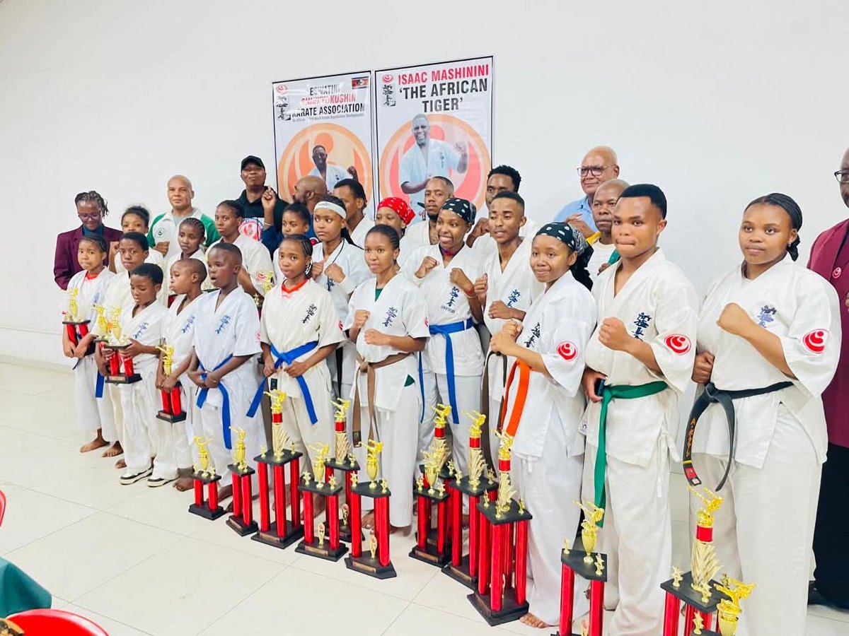 LukheleTeboho's tweet photo. 🥋Osu and 🙋🏽Hi friends 

🇿🇦 HISTORY IN THE MAKING 🇿🇦

Please assist, all we need, 4000 people to donate / contribute R150 ($11) - or more 😅 and we’re good to go, all for flight tickets.  We only have 3 weeks left  to attend the 2026 Dream Cup in Japan https://t.co/5dvxSTcXnJ