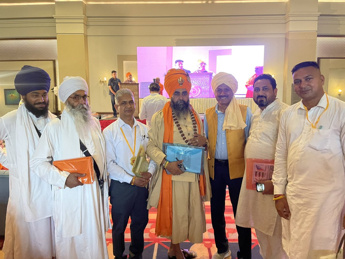 SRLadhar's tweet photo. Honoured to have participated in Sant Samelan organized by Sarv Samaj Samrasta Smiti Punjab at #Ludhiana on #Drugs and Religious #Conversion problem in #Punjab 

@narendramodi @AmitShah @NitinNabin @blsanthosh @KewalDhillonPB @manthriji @BJP4India @BJP4Punjab @RSSorg @PIB_India https://t.co/1tR3DpxTIi