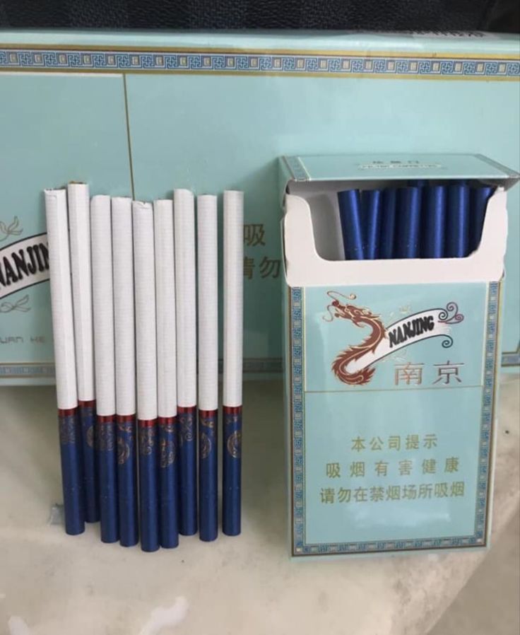 keronomimi's tweet photo. i might just be delusional but i just feel like dan feng would be buying and smoking these shits in bulk https://t.co/zLDg0HsVTN