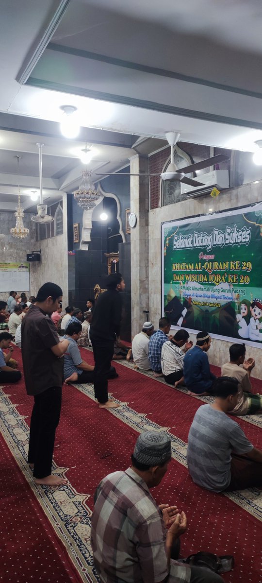 redsck's tweet photo. Nama mesjid Al Marhamah
Lokasi Jalan Ujung Gurung, Padang Kota https://t.co/gfl8DkmyM3