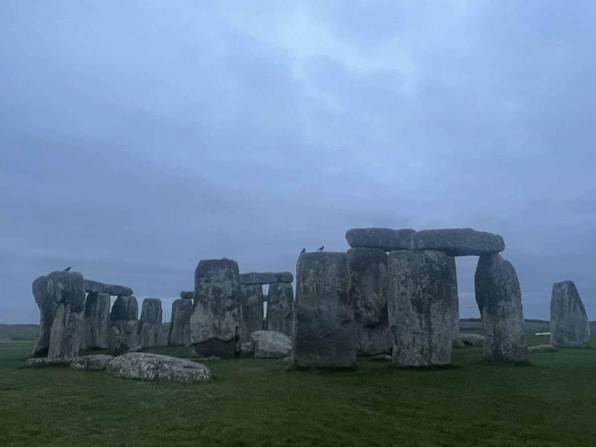 ST0NEHENGE's tweet photo. Sunrise at Stonehenge today (8th June) was at 4.53am, sunset is at 9.19pm 🌧️☔️ https://t.co/s2wHL7j8dw