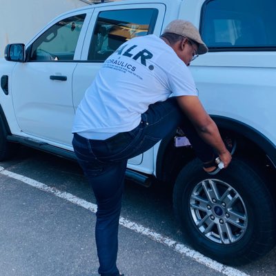 tycoonisty's tweet photo. #NewProfilePic https://t.co/O0RqA9vnmi